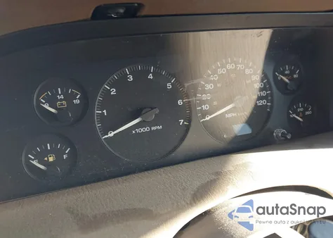 1999 Jeep Grand Cherokee Limited z USA, uszkodzony, nr VIN 1J4GW68N3XC794768